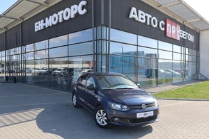 Седан Volkswagen Polo 2012 года, 870000 рублей, Мирное