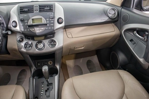 Внедорожник Toyota RAV4 2007 года, 1299000 рублей, Барнаул