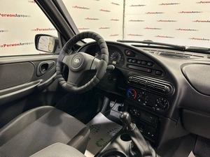 Внедорожник ВАЗ (LADA) Niva Travel 2021 года, 930000 рублей, Красноярск