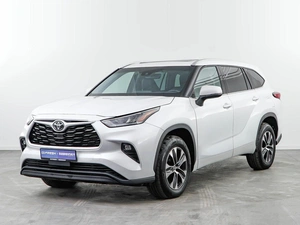 Внедорожник Toyota Highlander 2021 года, 5819888 рублей, Москва