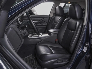 Седан Infiniti Q70 2016 года, 2099000 рублей, Ростов-на-Дону