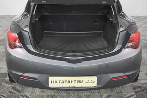 Хетчбэк Opel Astra GTC 2012 года, 729000 рублей, Кемерово