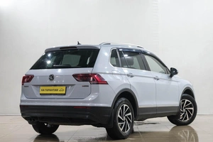 Внедорожник Volkswagen Tiguan 2018 года, 2689000 рублей, Новокузнецк