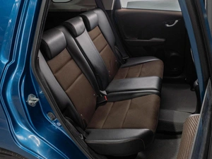 Универсал Honda Fit Shuttle 2012 года, 1399000 рублей, Тюмень