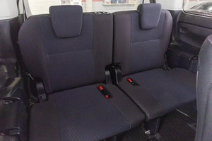 Минивэн Toyota Noah 2015 года, 1889000 рублей, Барнаул