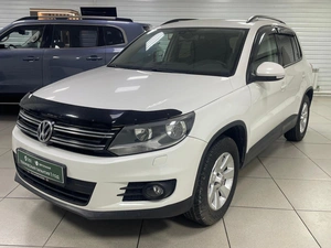 Внедорожник Volkswagen Tiguan 2013 года, 1299000 рублей, Ачинск