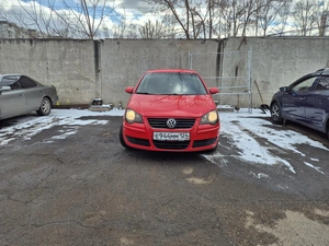 Хетчбэк Volkswagen Polo 2008 года, 525000 рублей, Красноярск