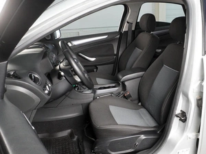 Седан Ford Mondeo 2011 года, 890000 рублей, Красный Пахарь