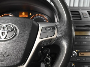 Седан Toyota Avensis 2009 года, 1039000 рублей, Ставрополь