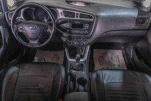 Хетчбэк Kia Ceed 2013 года, 869000 рублей, Томск