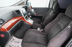 Минивэн Toyota Vellfire 2010 года, 2389000 рублей, Красноярск