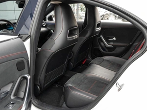 Седан Mercedes-benz CLA-класс 2019 года, 3250000 рублей, Краснодар