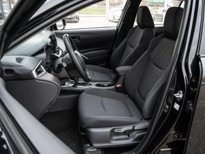 Внедорожник Toyota Corolla Cross 2024 года, 3210000 рублей, Краснодар