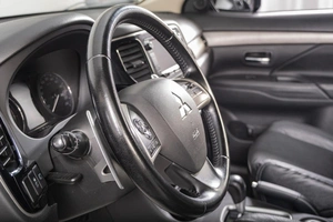 Внедорожник Mitsubishi Outlander 2014 года, 1699000 рублей, Томск