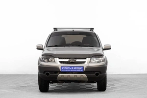 Внедорожник Chevrolet Niva 2014 года, 649000 рублей, Барнаул