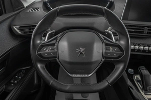 Внедорожник Peugeot 5008 2020 года, 2189000 рублей, Барнаул