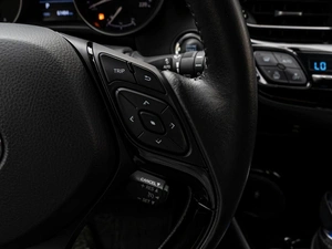Внедорожник Toyota C-HR 2020 года, 2570000 рублей, Краснодар