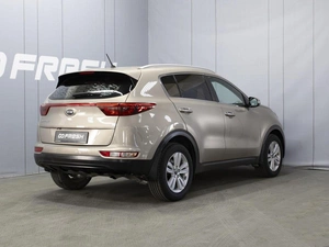 Внедорожник Kia Sportage 2016 года, 1850000 рублей, Омск