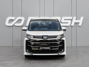 Минивэн Toyota Noah 2024 года, 4120000 рублей, Краснодар