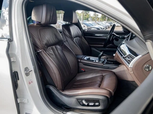 Седан BMW 7 серия 2018 года, 3675000 рублей, Краснодар