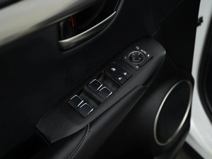 Внедорожник Lexus NX 2017 года, 2897444 рублей, Москва