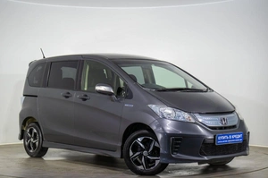 Минивэн Honda Freed 2014 года, 989000 рублей, Оренбург