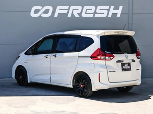 Минивэн Honda Freed+ 2019 года, 1930000 рублей, Краснодар