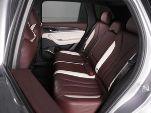 Внедорожник Geely Monjaro 2023 года, 3175000 рублей, Минеральные Воды