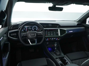 Внедорожник Audi Q3 2026 года, 4098444 рублей, Москва