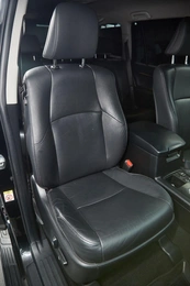 Внедорожник Toyota Land Cruiser Prado 2017 года, 4099000 рублей, Красноярск