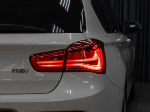 Хетчбэк BMW 1 серия 2017 года, 2049000 рублей, Тюмень
