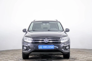 Внедорожник Volkswagen Tiguan 2016 года, 1699000 рублей, Пермь