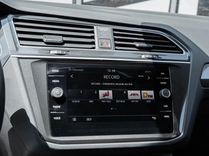 Внедорожник Volkswagen Tiguan 2019 года, 2524000 рублей, Ставрополь