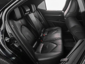 Седан Toyota Camry 2019 года, 2799000 рублей, Тюмень