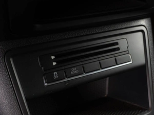 Внедорожник Volkswagen Tiguan 2012 года, 1449000 рублей, Тюмень