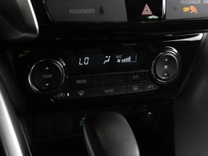 Внедорожник Mitsubishi Eclipse Cross 2018 года, 1829000 рублей, Тюмень