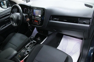 Внедорожник Mitsubishi Outlander 2018 года, 2098000 рублей, Солонцы