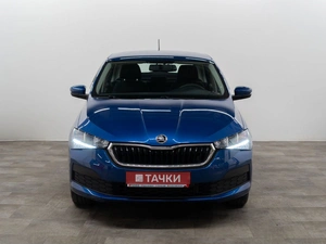 Лифтбек Skoda Rapid 2021 года, 1625000 рублей, Красноярск