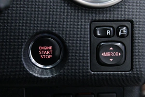 Минивэн Toyota Porte 2014 года, 898000 рублей, Солонцы