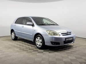 Хетчбэк Toyota Corolla 2005 года, 439900 рублей, Казань