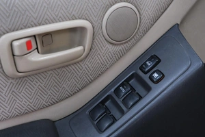 Внедорожник Toyota Highlander 2002 года, 799000 рублей, Омск