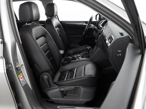 Внедорожник Volkswagen Tiguan 2018 года, 2827077 рублей, Москва