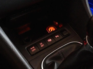 Хетчбэк Volkswagen Golf 2011 года, 970000 рублей, Краснодар