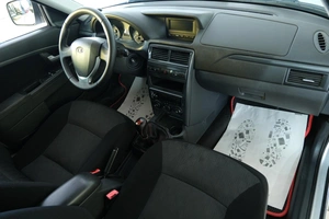 Седан ВАЗ (LADA) Priora 2015 года, 519000 рублей, Омск