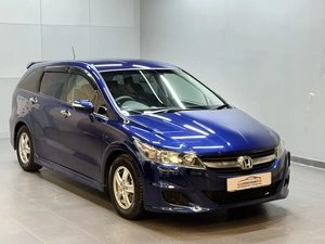Минивэн Honda Stream 2010 года, 997000 рублей, Красноярск