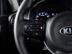 Седан Kia Rio 2017 года, 1325000 рублей, Волгоград