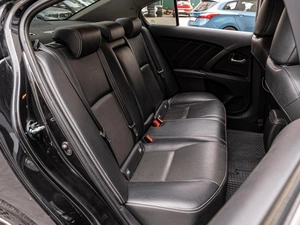 Седан Toyota Avensis 2015 года, 1695000 рублей, Краснодар