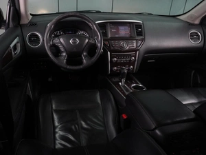 Внедорожник Nissan Pathfinder 2015 года, 1429000 рублей, Воронеж