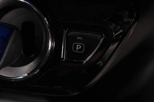 Лифтбек Toyota Prius 2016 года, 1629000 рублей, Новокузнецк