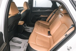 Седан Kia K5 2020 года, 2399000 рублей, Красноярск